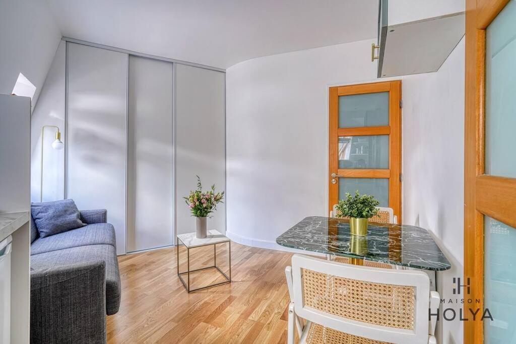 Le Mignon - Proche Haussman - 289b Parigi